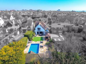 Photo 35- click for photo gallery